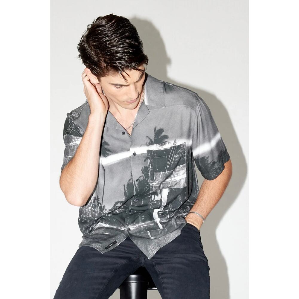 NEUW Denim Graaf Art 2 Vacation Shirt Graphite XL Button Down Shirt Black